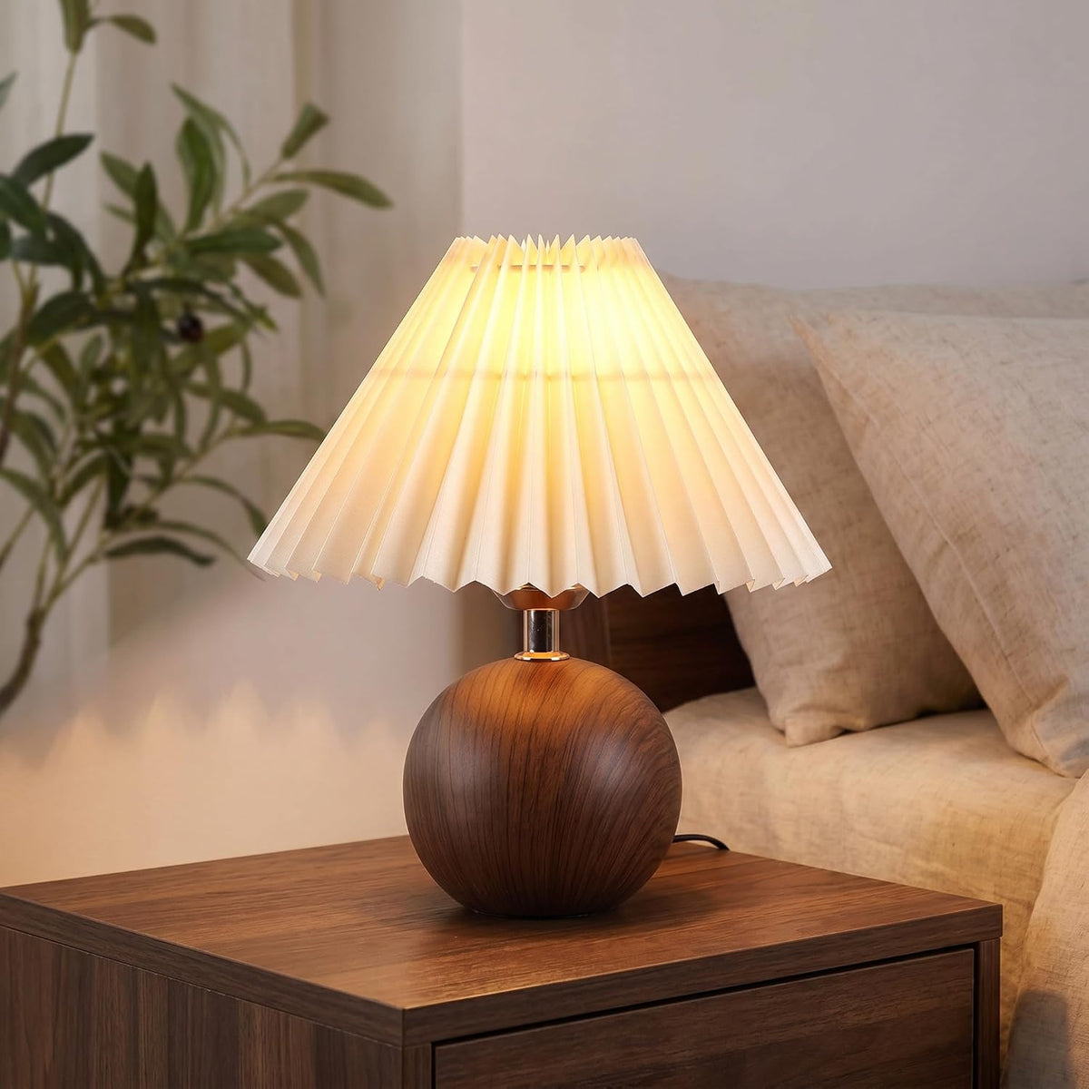 Genewatt Ceramic Globe Table Lamp – Walnut Base, Beige Shade